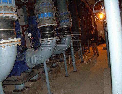 橡膠接頭實(shí)際應(yīng)用圖