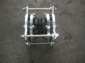 限位橡膠接頭結構圖