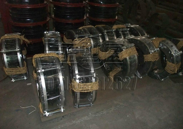 橡膠接頭發貨現場