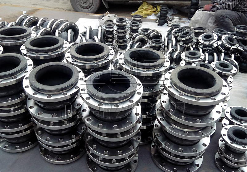 橡膠接頭供貨現場