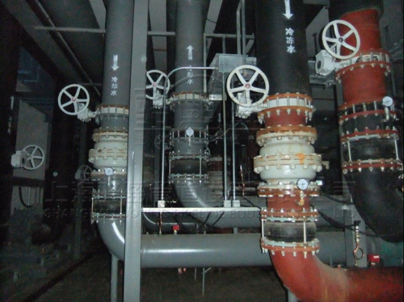 駱盈向新鄭機(jī)場(chǎng)提供上海橡膠接頭項(xiàng)目