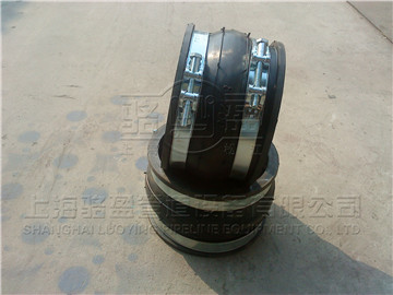 使用卡箍連接橡膠接頭的優點 使用卡箍連接橡膠接頭的優點